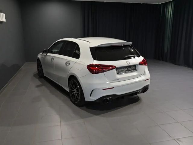 Mercedes-Benz A 35 AMG 4MATIC AMG Line