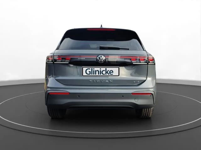 Volkswagen Tiguan IQ.Drive Life