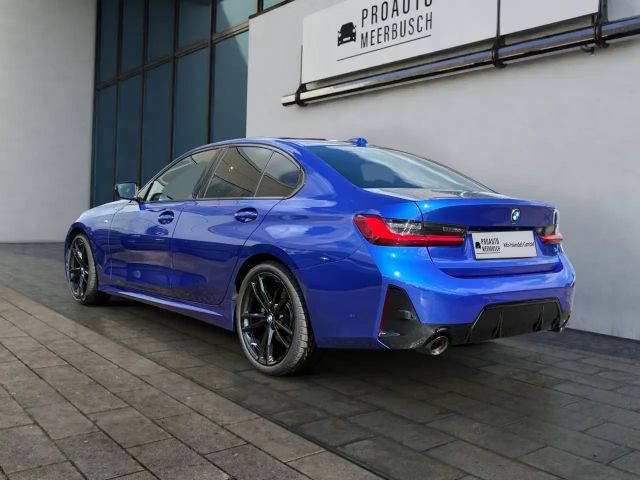 BMW 320 320d M-Sport Sedan xDrive