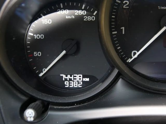 Porsche Macan Lederpaket*18 Wege*PDLS+*Kamera*20"Spyder