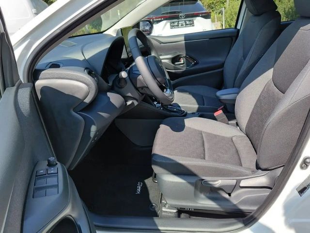 Toyota Yaris Hatchback Hybride VVT-i