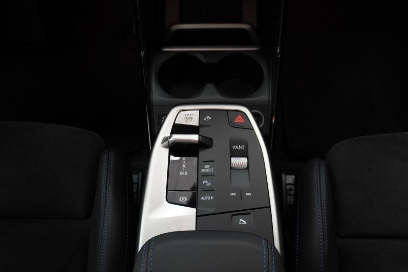 BMW 220 220i Active Tourer