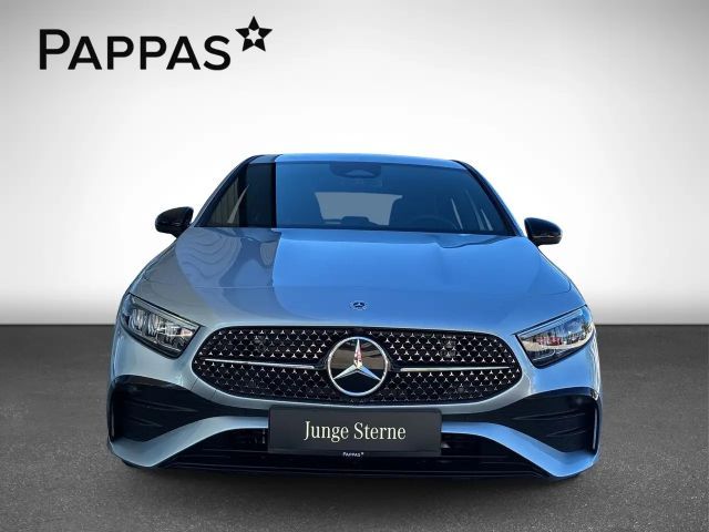 Mercedes-Benz A 180 Hatchback