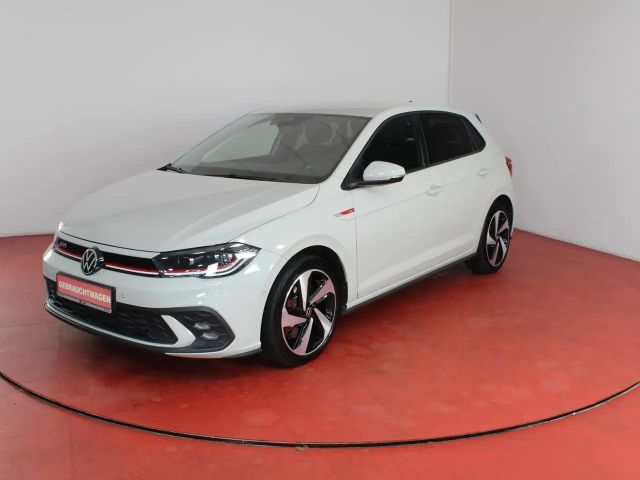 Volkswagen Polo 2.0 TSI DSG GTI