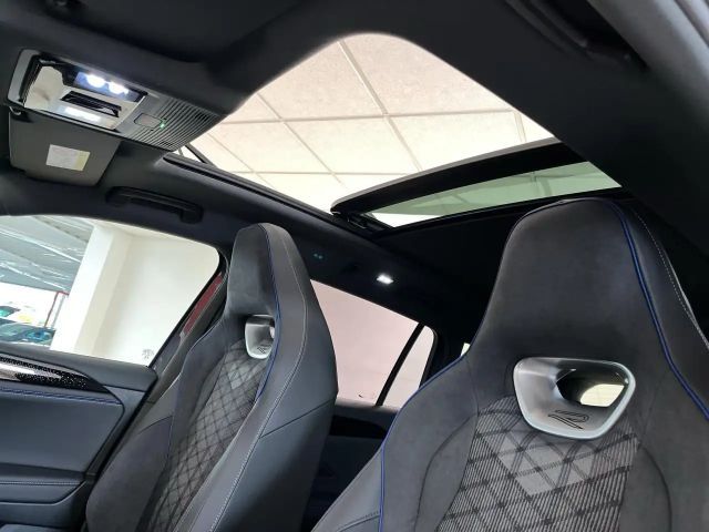 Volkswagen Tiguan 2.0 TDI DSG R-Line