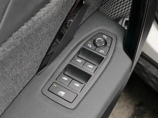 BMW X2 sDrive20iA | CAMERA | HUD | LED