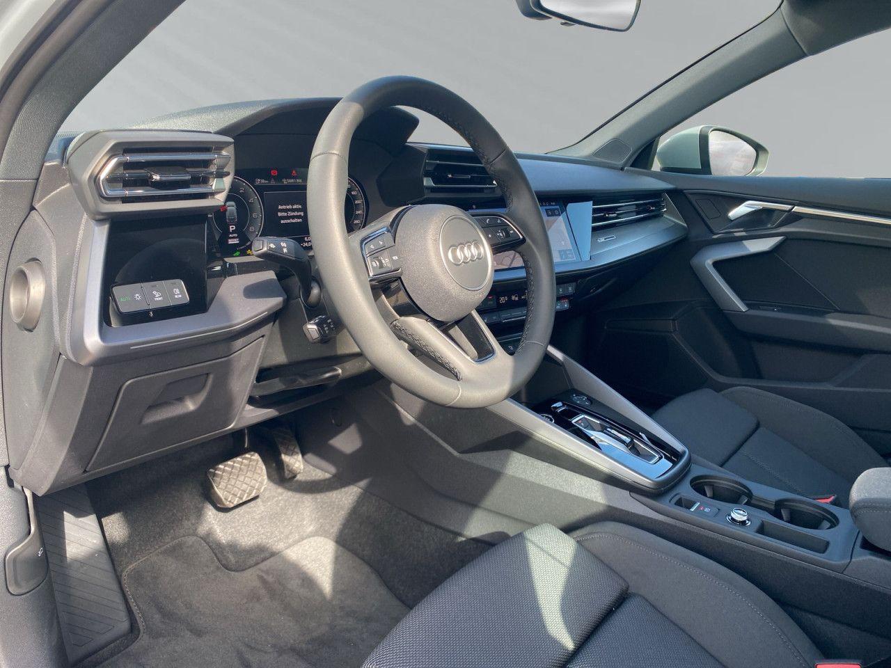 Audi A3 40 TFSI Hybride S-Tronic Sedan