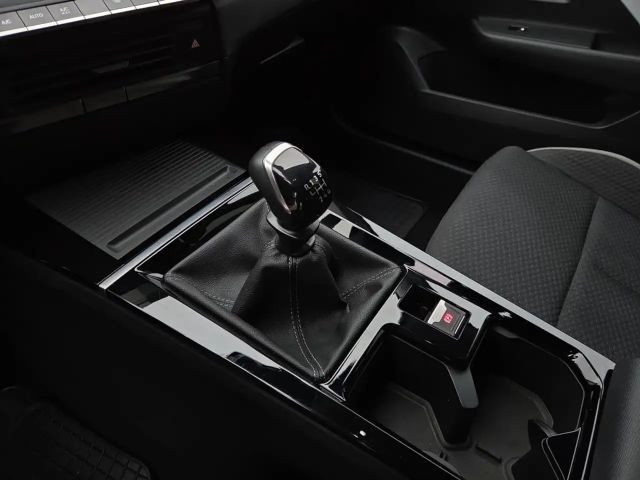 Opel Astra 1.2 Turbo Sports Tourer Turbo