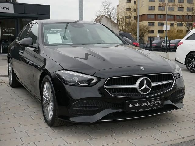Mercedes-Benz C 200 AVANTGARDE C 200 d Sedan