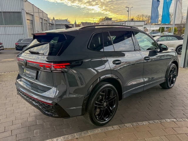 Volkswagen Tiguan 2.0 TSI DSG Style