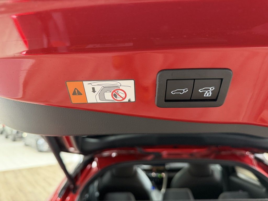 Toyota C-HR 5-deurs Lounge