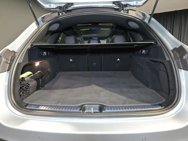 Mercedes-Benz GLC 200 4MATIC AMG Line