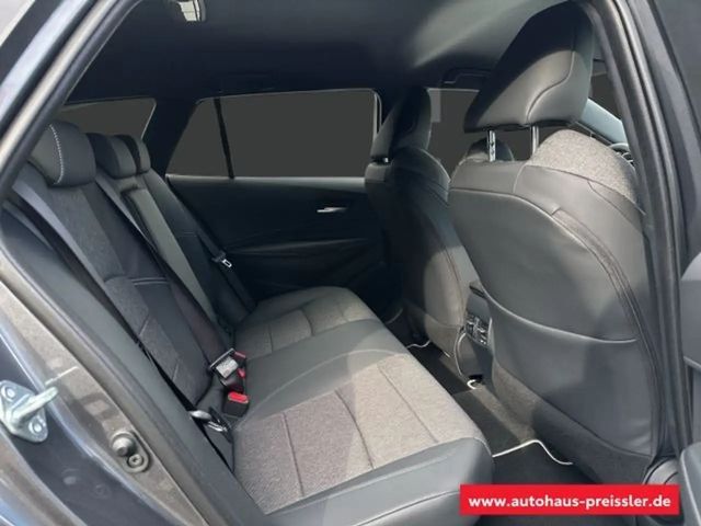 Toyota Corolla TS 2.0 Teamplayer Navi Soundsystem LED Blendfreies