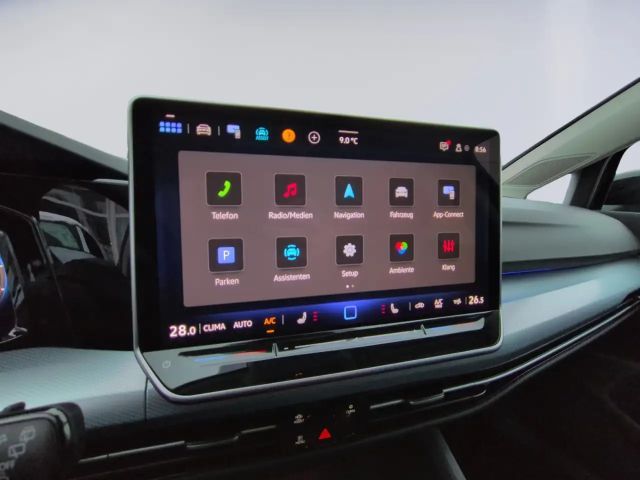 Volkswagen Golf 1.5 eTSI DSG Golf VIII Variant