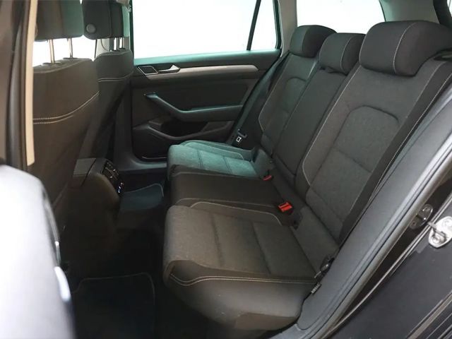 Volkswagen Passat 2.0 TDI Business DSG