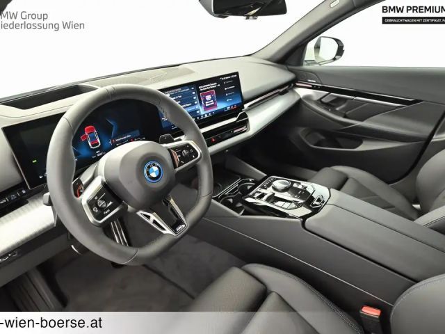 BMW 530 530e Sedan xDrive