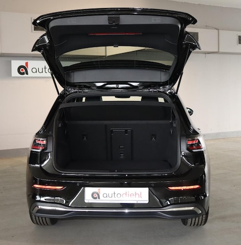 Volkswagen Golf 1.5 eTSI DSG Golf VIII