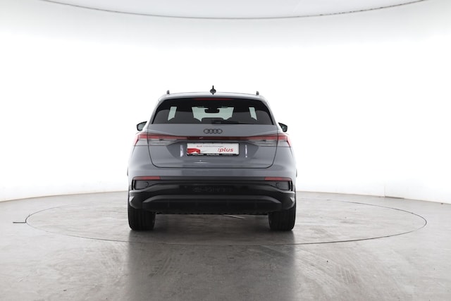 Audi Q4 e-tron SUV 45 e-tron Audi Q4 e-tron
