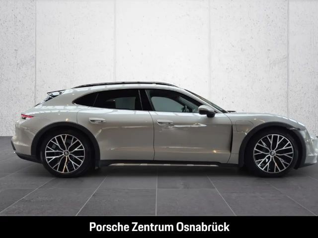 Porsche Taycan 4 Cross Turismo