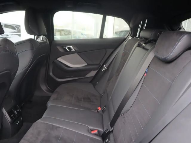 BMW 135 Sedan xDrive