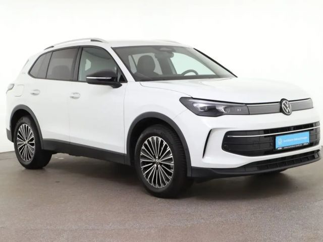 Volkswagen Tiguan 1.5 eTSI DSG IQ.Drive