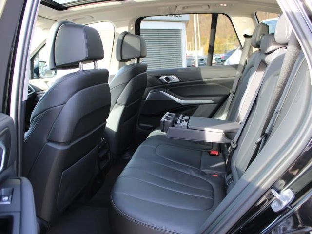 BMW X5 x40d KomfS.HUD PanoD.ACC Laser 2-Achsluft.AHK