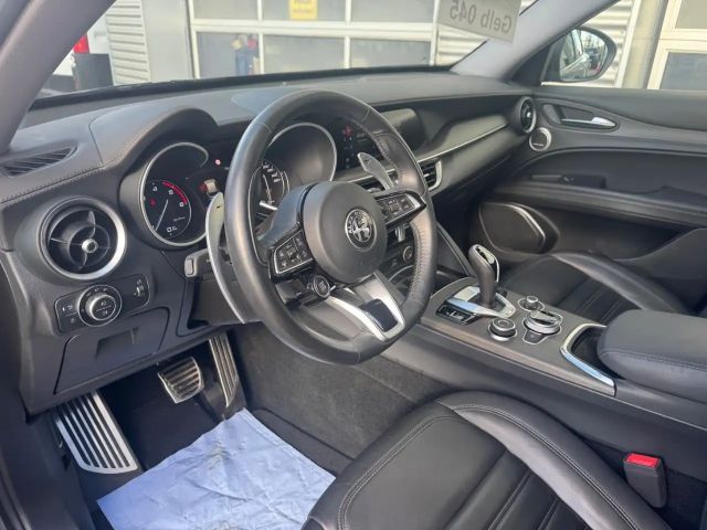 Alfa Romeo Stelvio Lusso Q4 TI