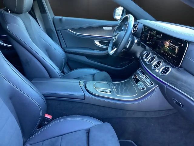 Mercedes-Benz E 220 AMG Line E 220 d Estate