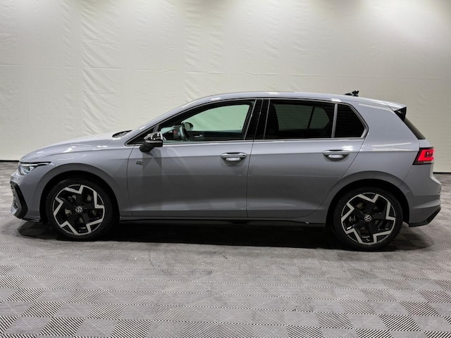 Volkswagen Golf 1.5 eTSI DSG R-Line