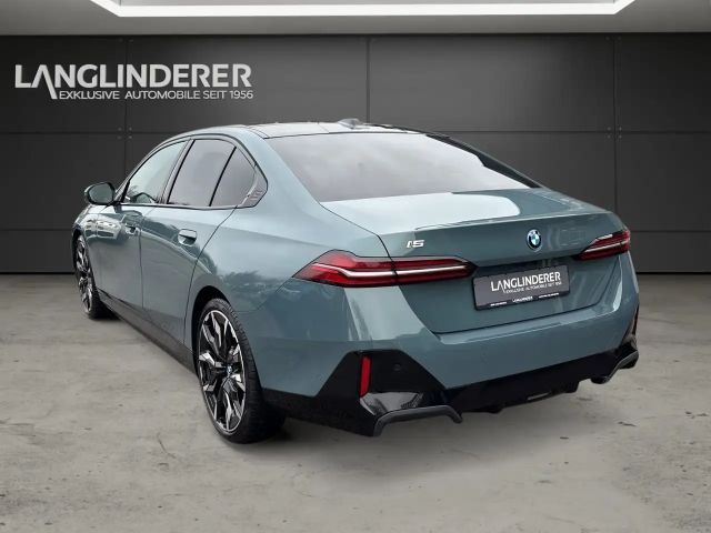 BMW i5 M-Sport Sedan eDrive40