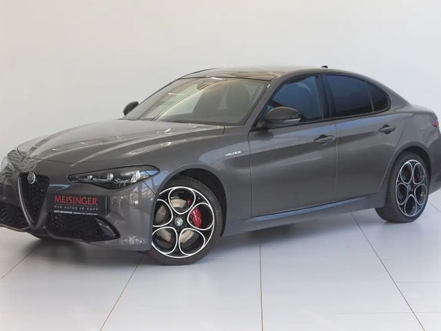 Alfa Romeo Giulia AT8 Q4 Veloce