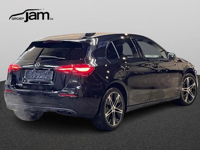 Mercedes-Benz A 200 Hatchback