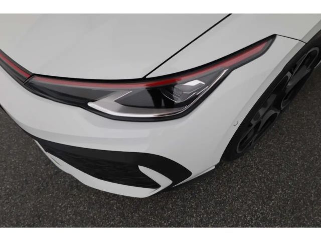 Volkswagen Golf 2.0 TSI GTI IQ.Drive