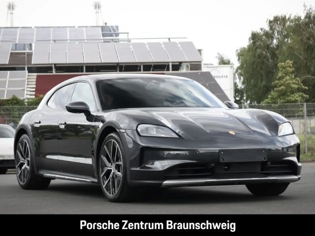 Porsche Taycan 4 Cross Turismo