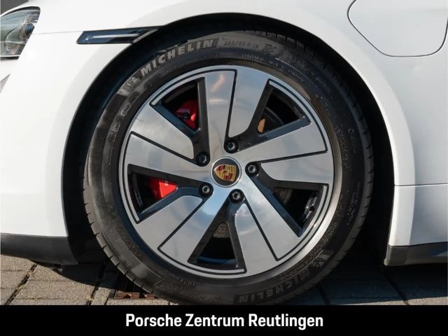 Porsche Taycan 4S