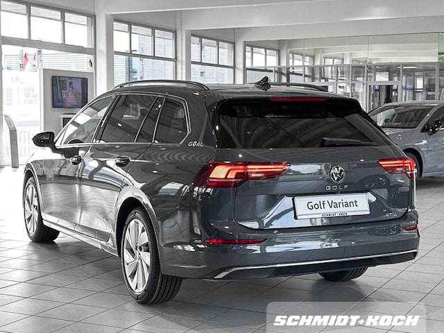 Volkswagen Golf 1.5 eTSI DSG Variant