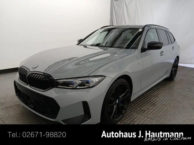 BMW 320 320d M-Sport Touring xDrive