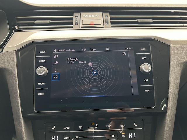 Volkswagen Passat 1.5 TSI Business DSG Variant