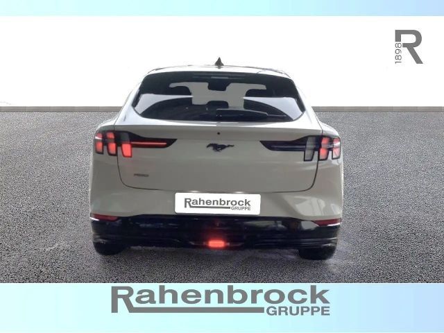 Ford Mustang Mach-E AWD Premium