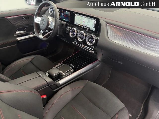 Mercedes-Benz EQA 300 4MATIC AMG Line