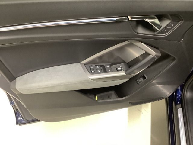 Audi Q3 35 TDI S-Tronic