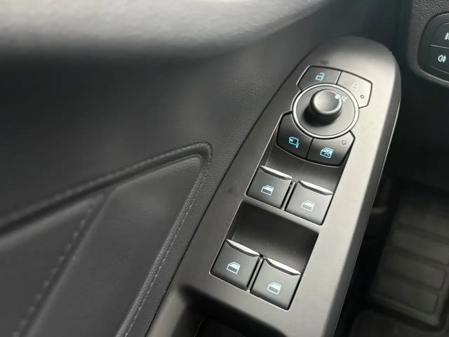 Ford Focus ST Line Wagon