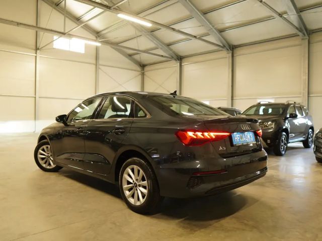 Audi A3 30 TDI Sedan