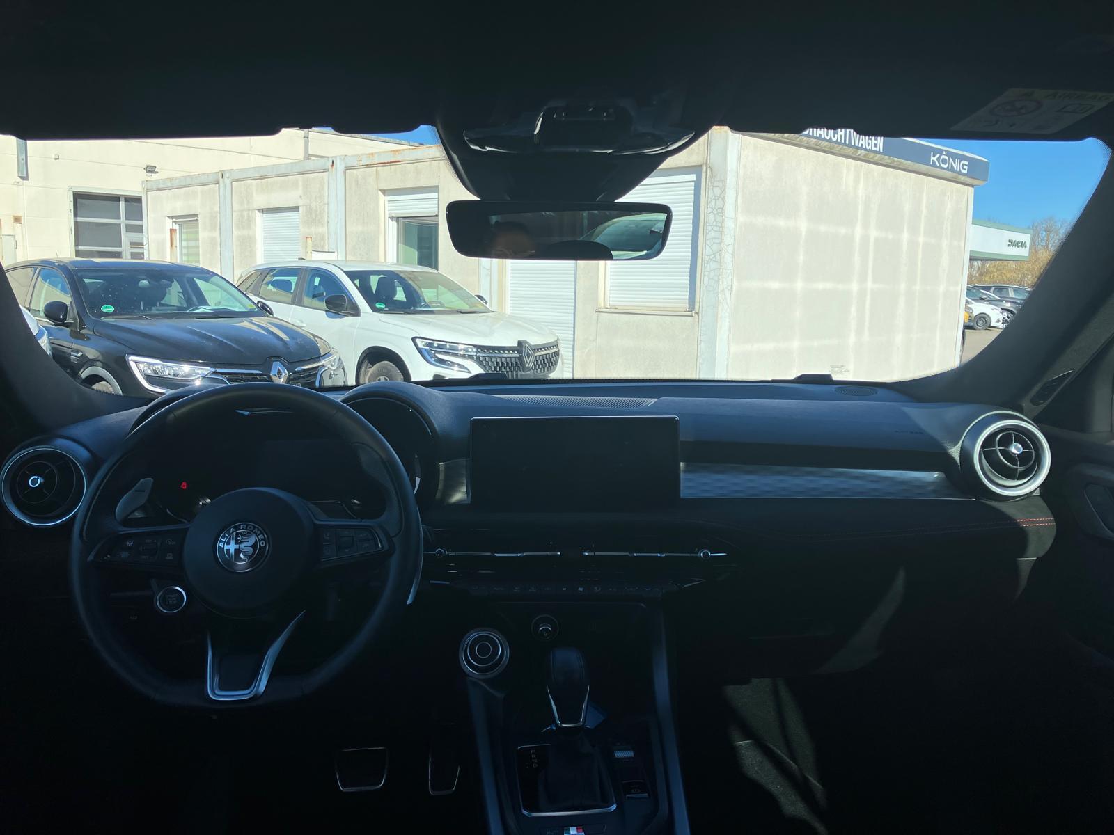 Alfa Romeo Tonale Navi/Kamera