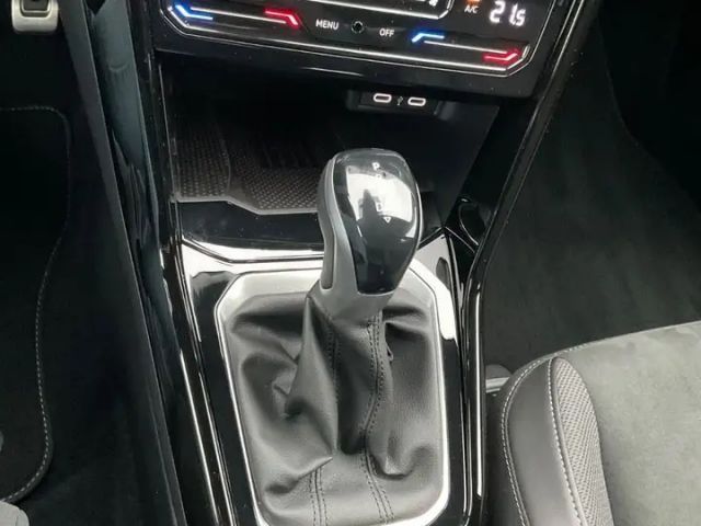 Volkswagen T-Roc 1.5 TSI DSG R-Line