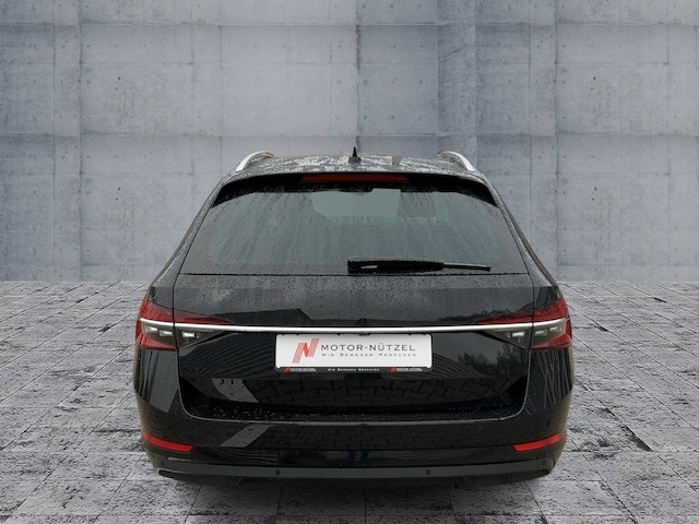 Skoda Superb 2.0 TDI Combi Style Style