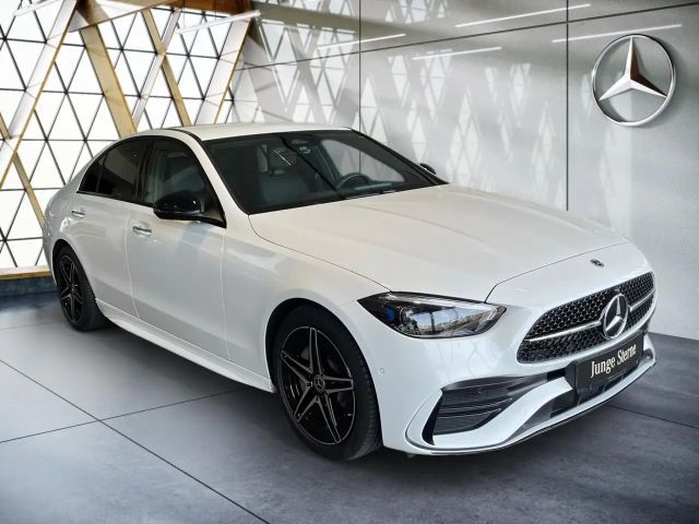 Mercedes-Benz C 180 AMG Line Sedan