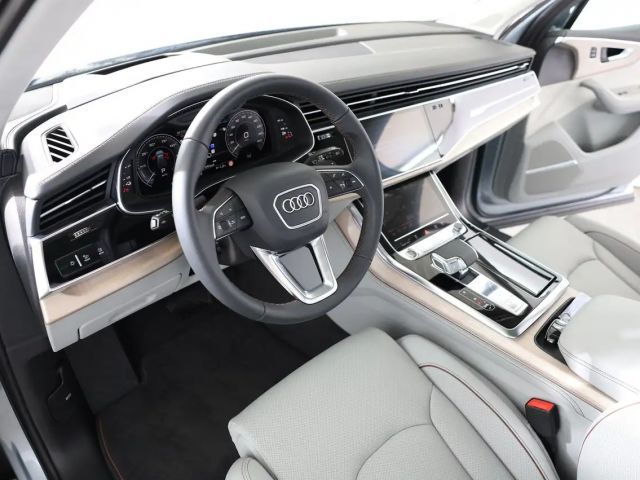 Audi Q7 55 TFSI Hybride Quattro S-Line