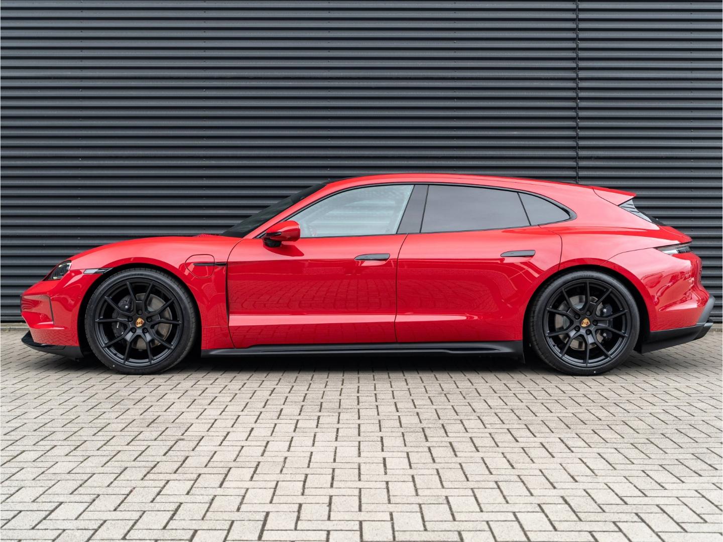 Porsche Taycan Sport Turismo