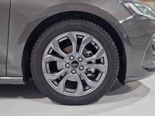 Ford Focus ST Line Wagon